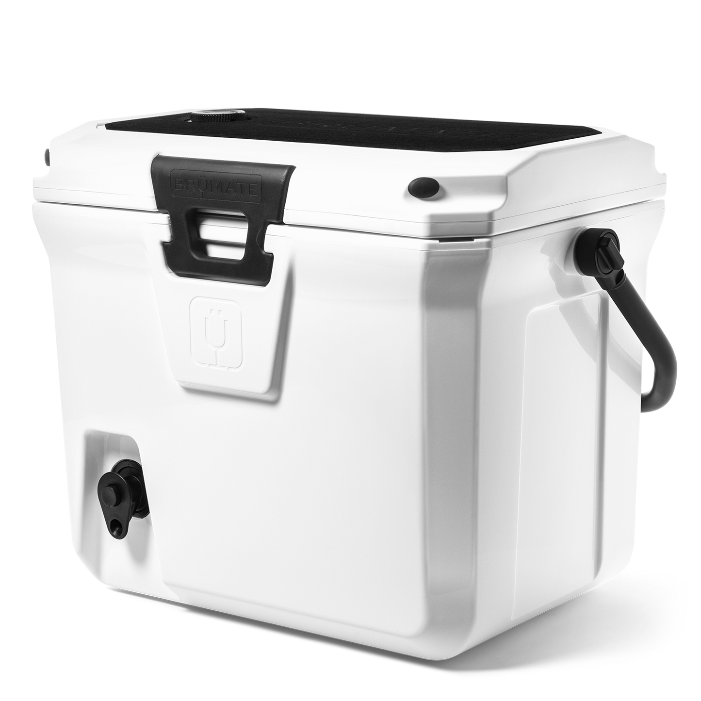 brutank-20qt-i0 BruTank-20-IceWhite-Angled.png